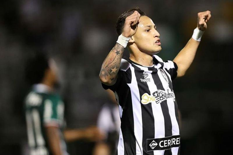 Time carioca se afasta da zona de rebaixamento