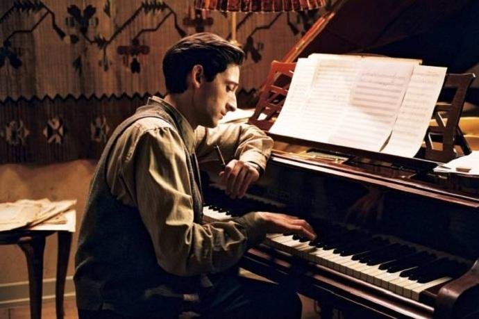 Cena de "O Pianista", de Polanski, protagonizado pelo ator Adrian Brody