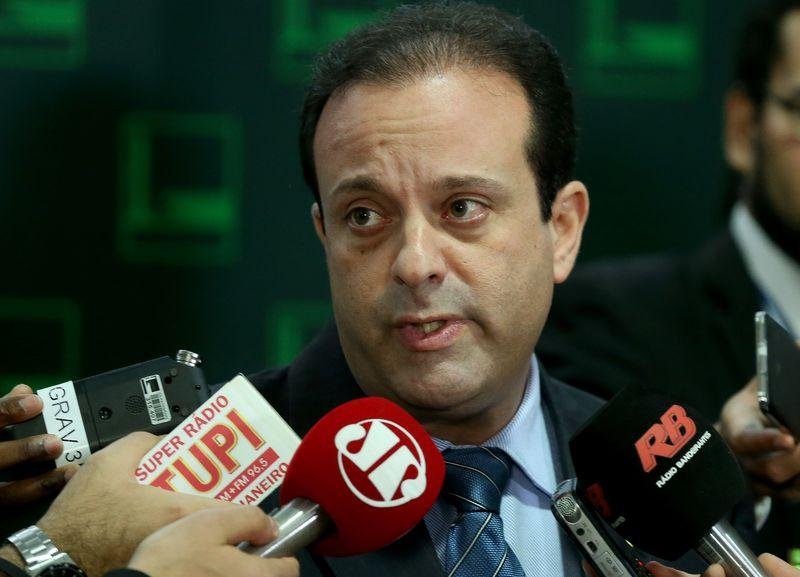 L&iacute;der admitiu que h&aacute; press&atilde;o do Judici&aacute;rio e do Minist&eacute;rio P&uacute;blico para que gratifica&ccedil;&otilde;es e pagamento dos servidores terceirizados fiquem fora do c&aacute;lculo dos gastos desses &oacute;rg&atilde;os