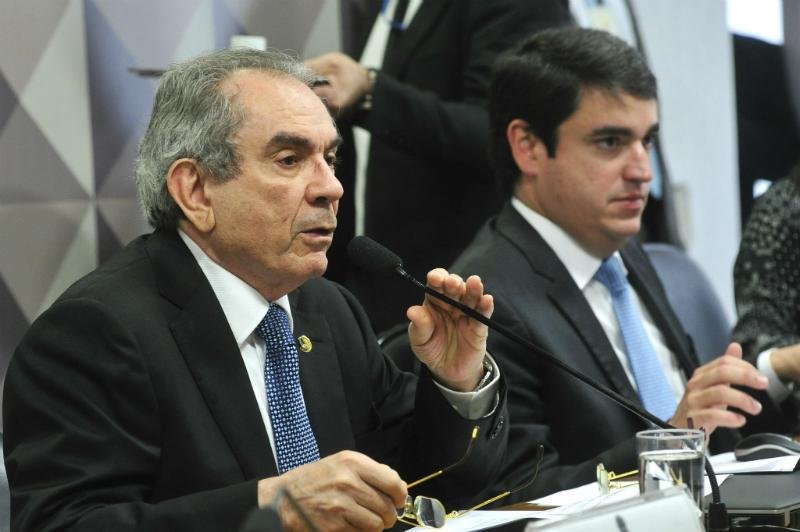 Presidente da Comiss&atilde;o justificou decis&atilde;o afirmando que fase de oitivas de testemunhas j&aacute; terminou