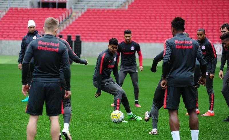 Inter deve buscar ao menos dois refor&ccedil;os ap&oacute;s frustra&ccedil;&atilde;o com Cear&aacute; 