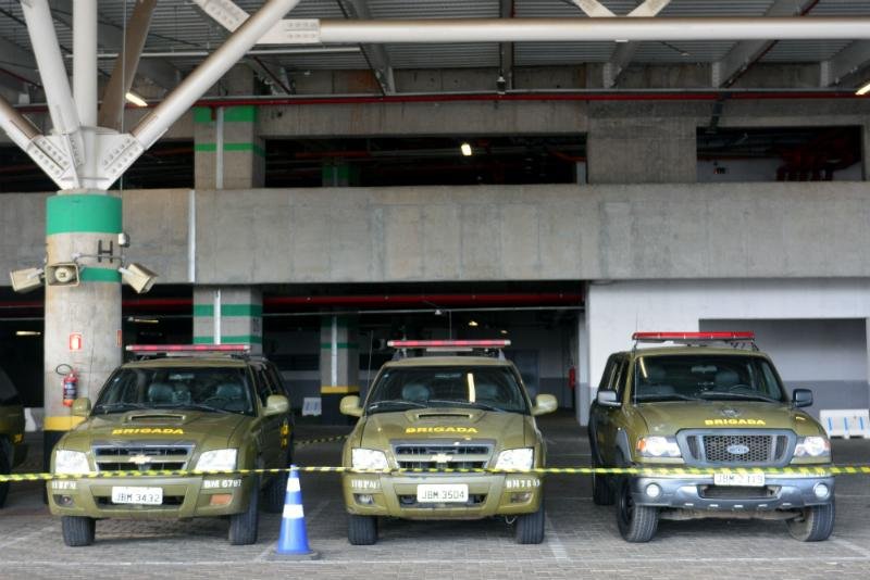 PMs foram colocados de prontid&atilde;o em Arena e Beira-Rio