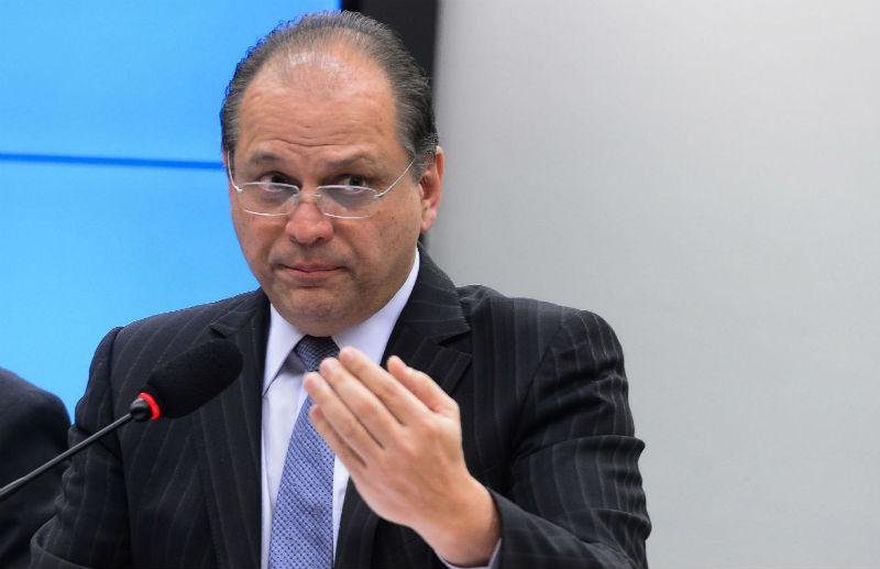 Ministro da Sa&uacute;de cria grupo para discutir planos de sa&uacute;de populares