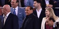 Berlusconi assina venda do Milan para grupo chinês por R$ 2,6 bilhões 