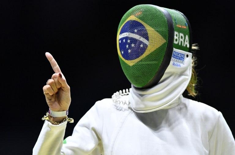 Brasileira surpreende na esgrima, mas fica sem medalha 