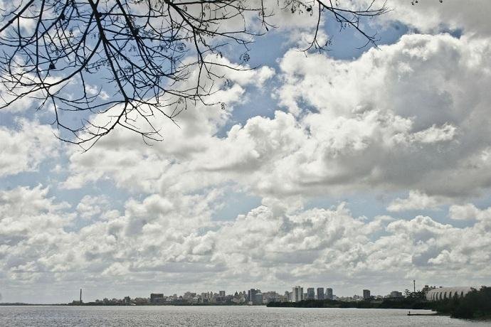 Em Porto Alegre os term&ocirc;metros variam entre 10&deg; e 18&deg;