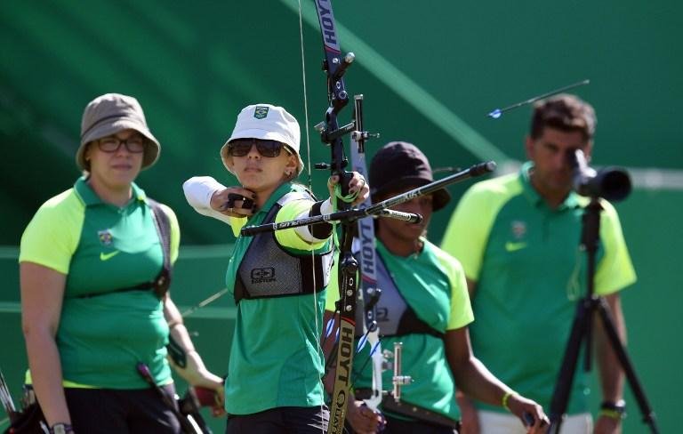 Equipe brasileira feminina de tiro com arco foi eliminada neste domingo 