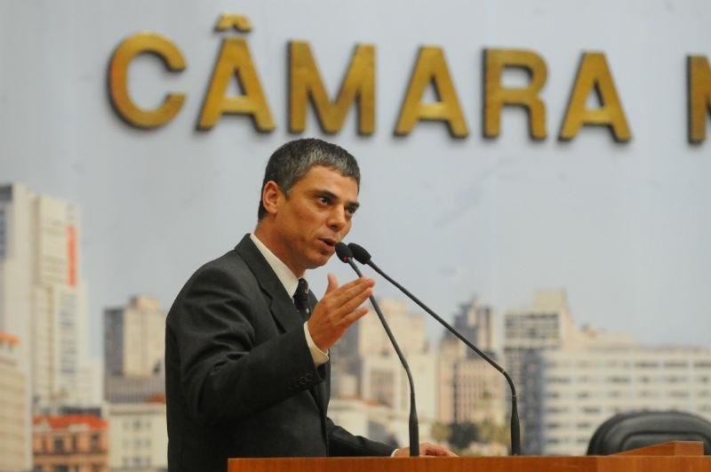 Cassio Trogildo recebe com surpresa decis&atilde;o que suspende elei&ccedil;&atilde;o para C&acirc;mara 