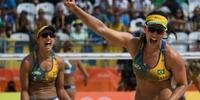 Agatha e Bárbara vencem argentinas no vôlei de praia 