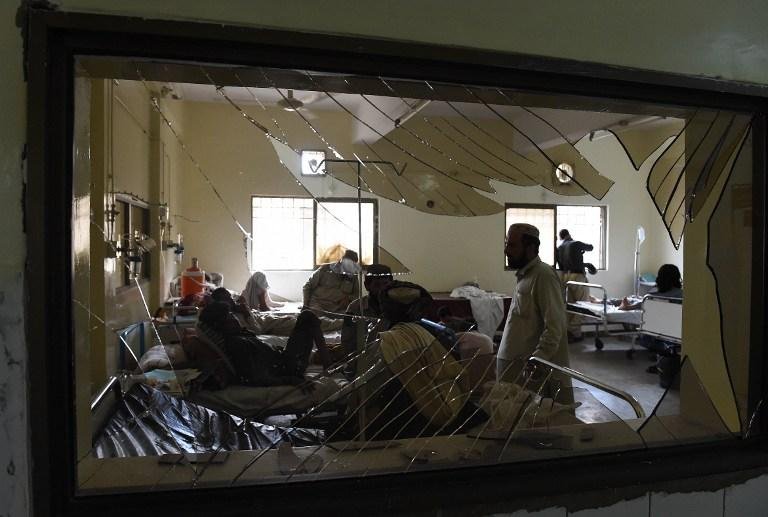 Ao menos 70 pessoas morreram e mais de 100 ficaram feridas ap&oacute;s atentado terrorista em hospital do Paquist&atilde;o