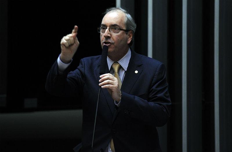 Lobista J&uacute;lio Camargo afirmou que foi pressionado e extorquido pelo deputado do PMDB 