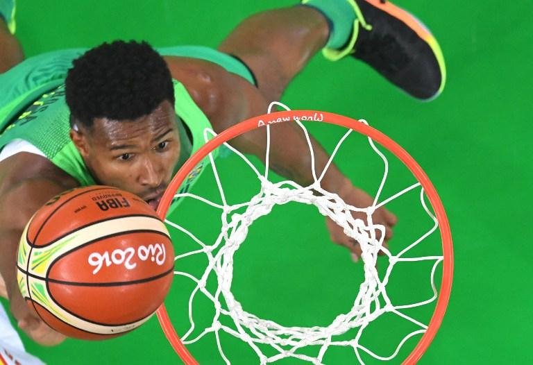 Brasil vence a Espanha no basquete masculino por 66 a 65
