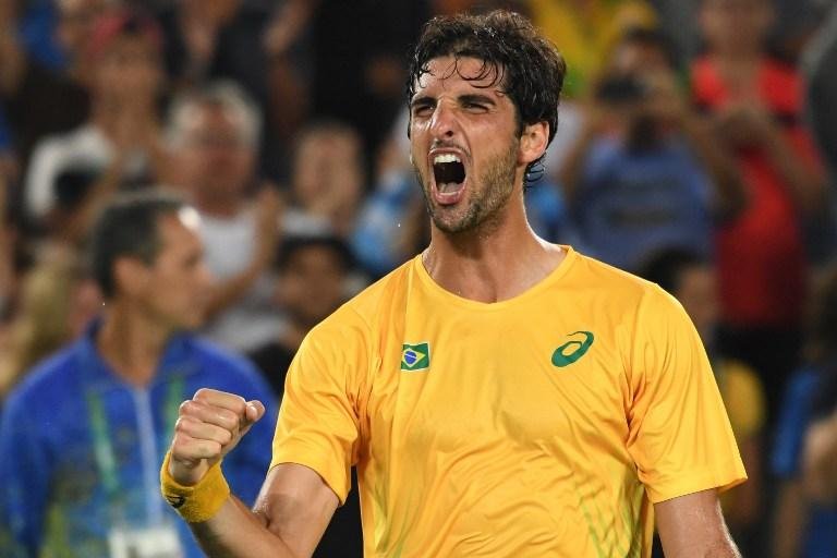 Brasileiro passou com parciais de 6-2, 4-6 e 6-3