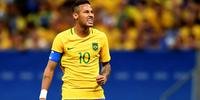 Neymar lidera o Brasil em duelo contra Dinamarca