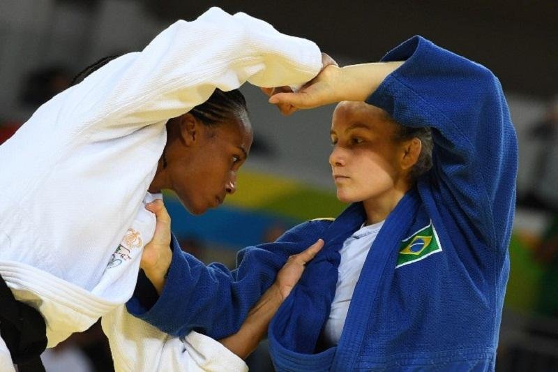 Maria Portela estreia com vit&oacute;ria sobre marroquina