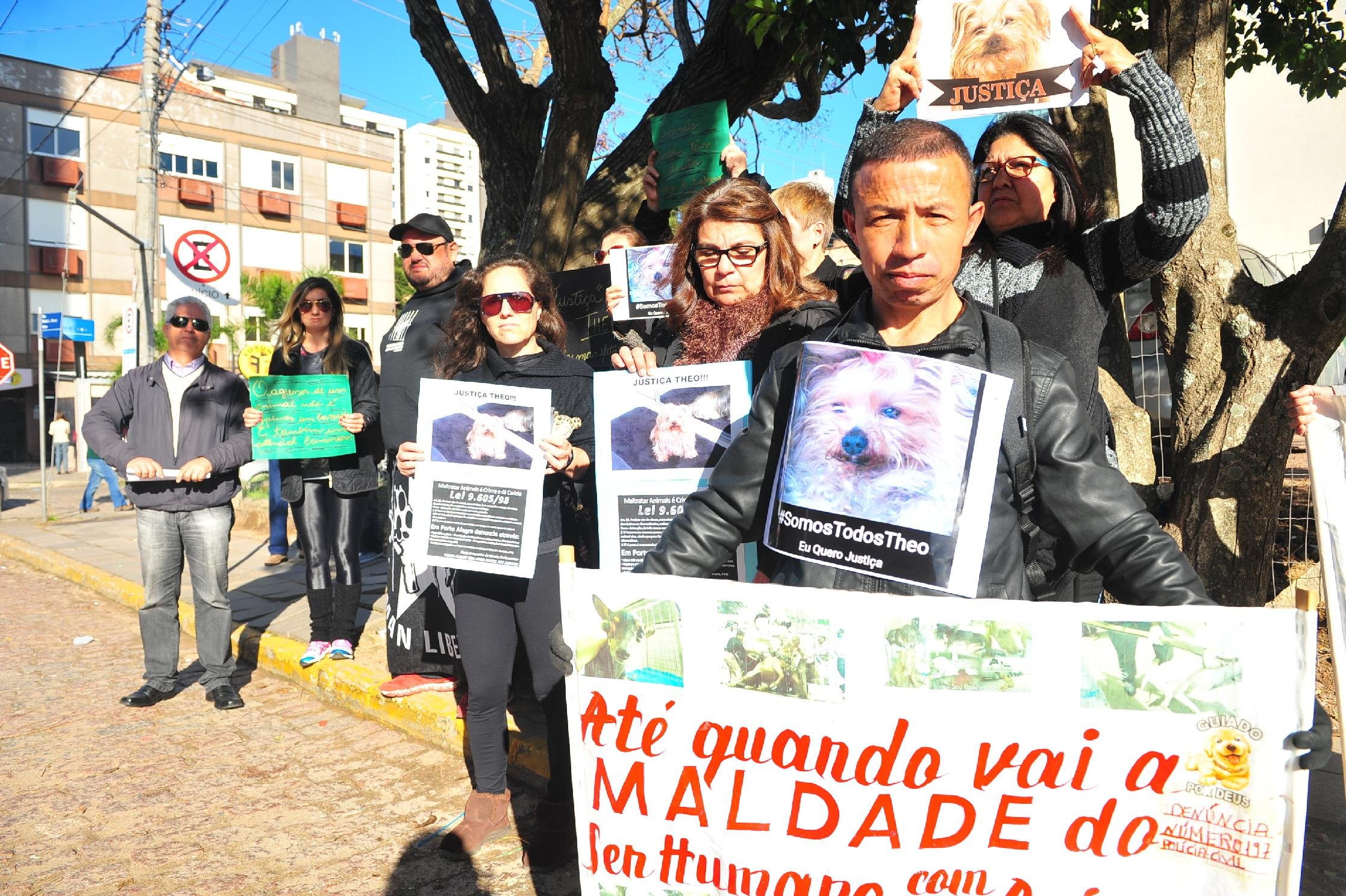 Homem acusado de matar o c&atilde;o Theo, em abril, pegou pena m&aacute;xima