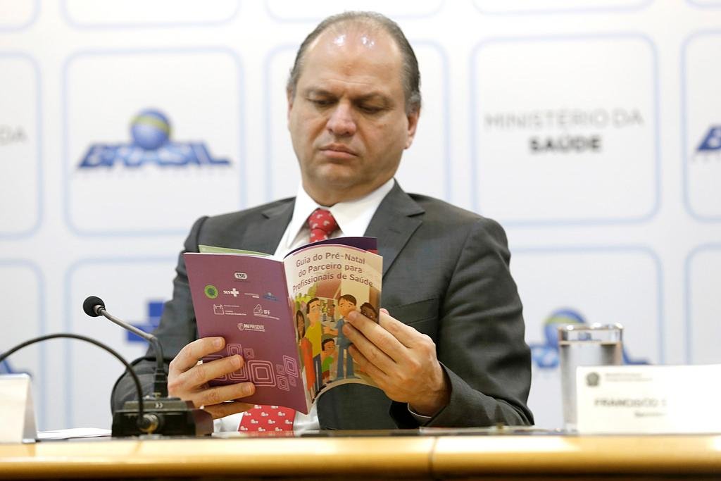 Ricardo Barros se desculpou por dizer que os homens trabalham mais que as mulheres