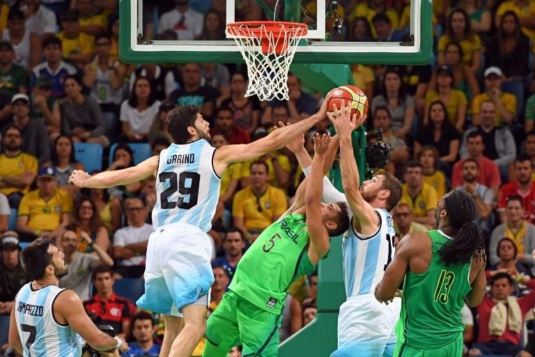 Brasil perde para Argentina ap&oacute;s duas prorroga&ccedil;&otilde;es no basquete