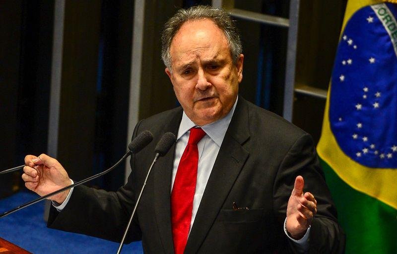 Senador afirma que apoio ao peemedebista dever&aacute; diminuir, principalmente em quest&otilde;es pol&ecirc;micas