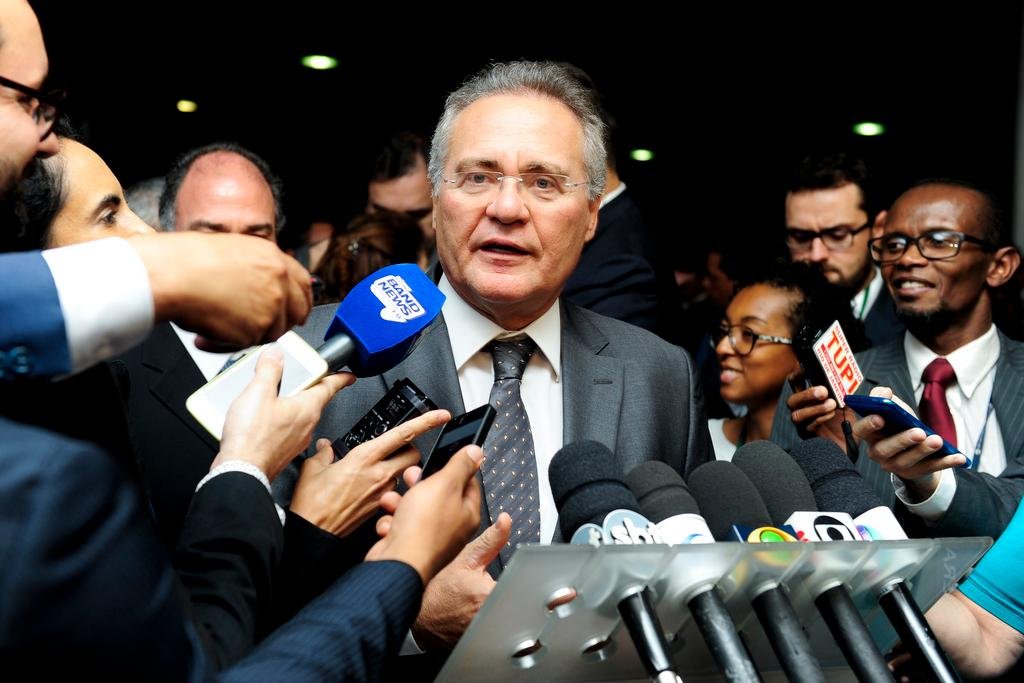Senado cumprir&aacute; seu papel constitucional, diz Renan sobre carta de Dilma 