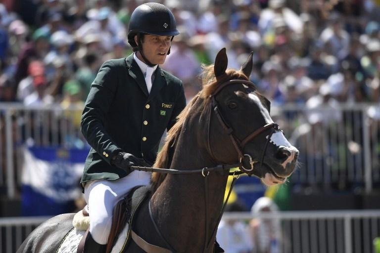 Brasil fica em 5&ordm; nos saltos por equipe e Fran&ccedil;a conquista ouro no hipismo