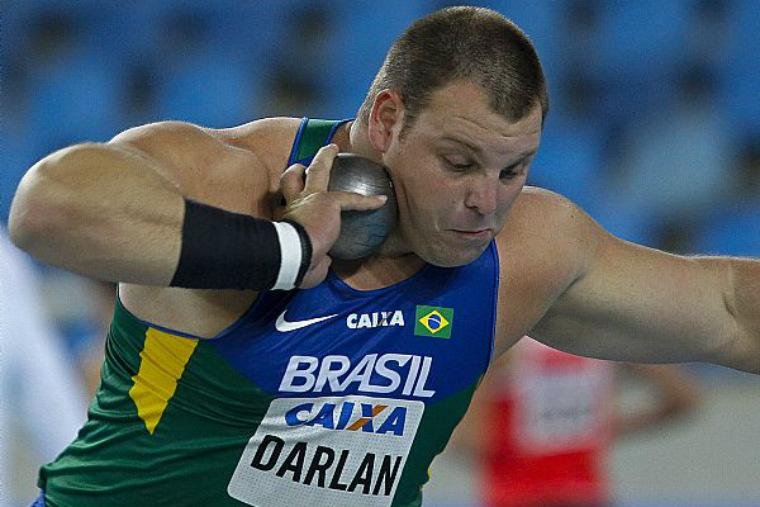 Brasileiro quebra recorde nacional e vai &agrave; final do arremesso de peso