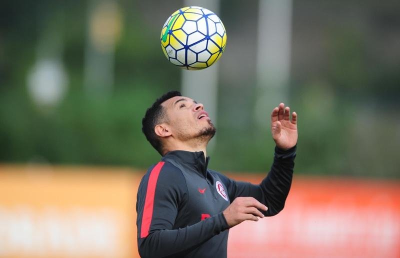 Inter oficializa contrata&ccedil;&atilde;o de Cear&aacute; 