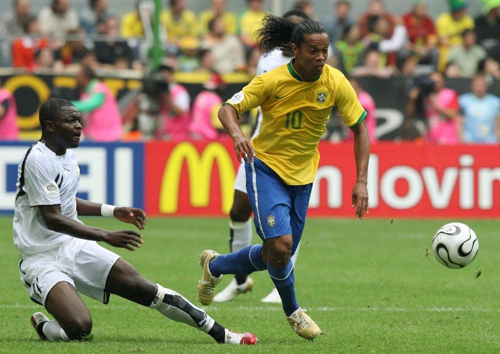 Ronaldinho fracassou como camisa 10 na Copa de 2006