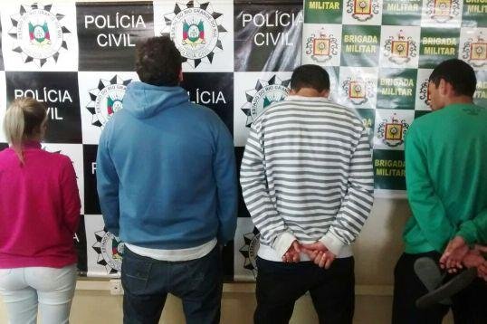 Quatro foram presos em opera&ccedil;&atilde;o contra o tr&aacute;fico