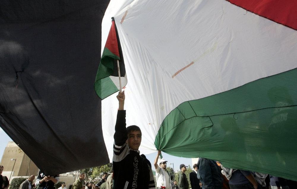 Escoceses da Green Brigade n&atilde;o poder&atilde;o entrar com bandeiras da palestina