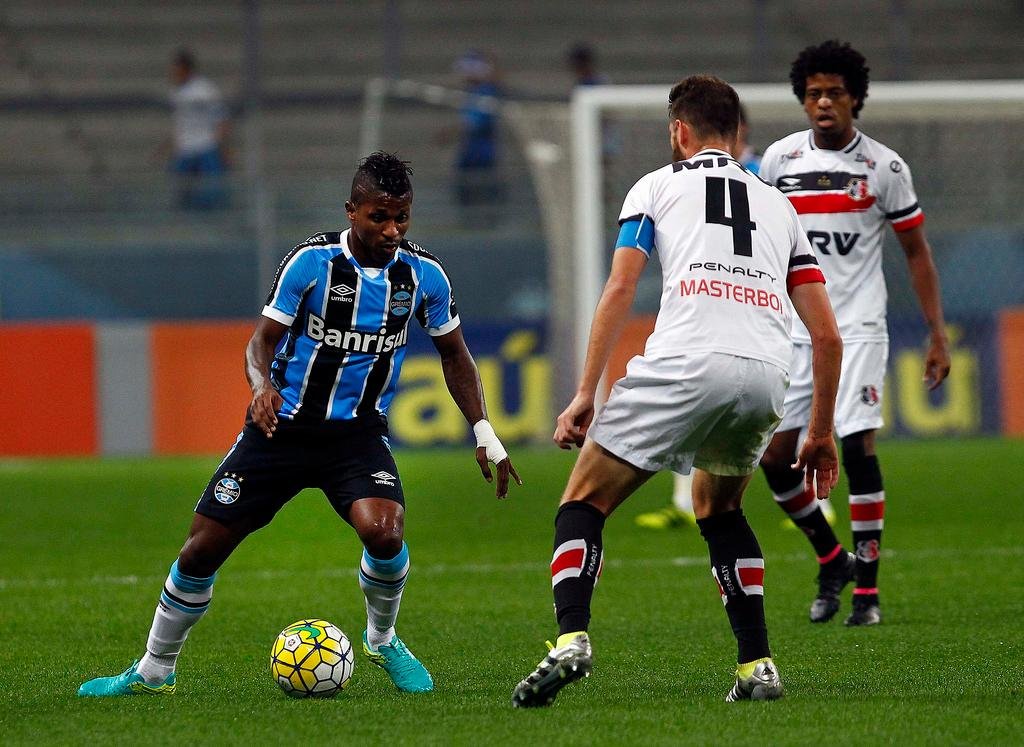 Bol&atilde;nos ficar&aacute; duas partidas do Brasileiro fora do Gr&ecirc;mio