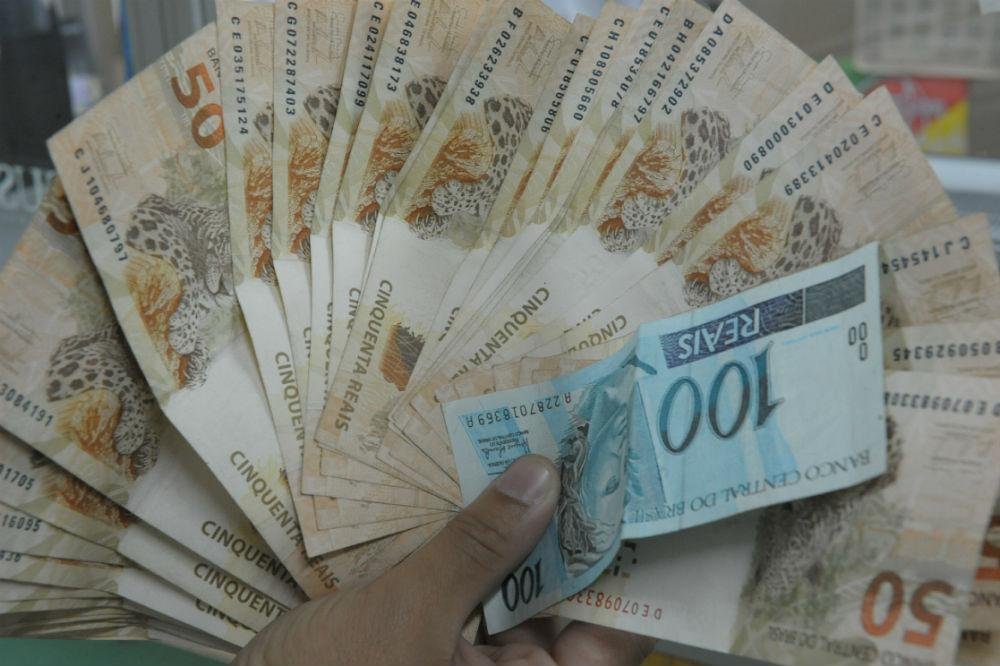 Com recursos limitados, siglas est&atilde;o canalizando as doa&ccedil;&otilde;es para os candidatos que consideram ter mais import&acirc;ncia