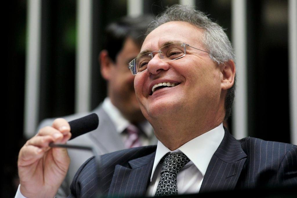 Renan Calheiros garante vota&ccedil;&atilde;o do aumento para o STF no dia 6 de setembro
