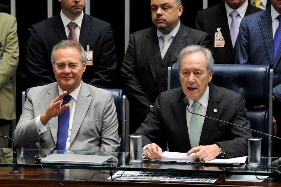 Lewandowski pede que senadores hajam com responsabilidade, isen&ccedil;&atilde;o e cortesia	