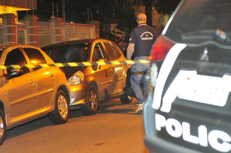 Pol&iacute;cia libera quatro dos cinco suspeitos por morte de mulher em Porto Alegre