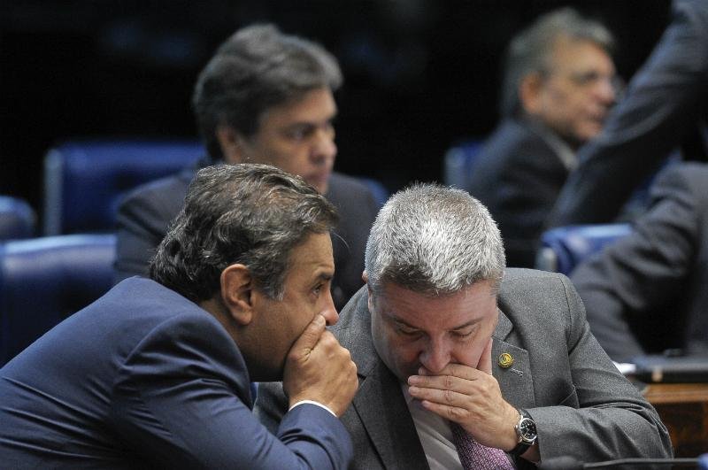 Base de Temer tentar&aacute; dispensar tr&ecirc;s testemunhas da defesa de Dilma