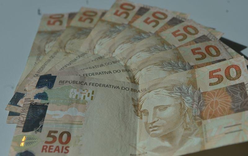 Retra&ccedil;&atilde;o do PIB em 2016 passa de 3,20% para 3,16% no relat&oacute;rio Focus do BC