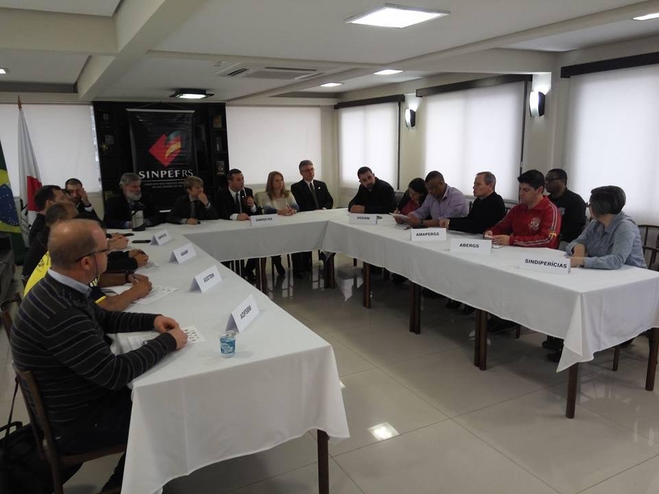 Reuni&atilde;o entre as entidades de servidores da seguran&ccedil;a ocorreu na manh&atilde; desta quarta-feira