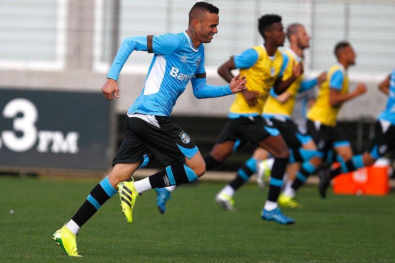 Companheiro de Luan no ataque ainda &eacute; d&uacute;vida no Gr&ecirc;mio