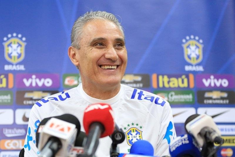 Em estreia de Tite, Sele&ccedil;&atilde;o Brasileira enfrenta Equador