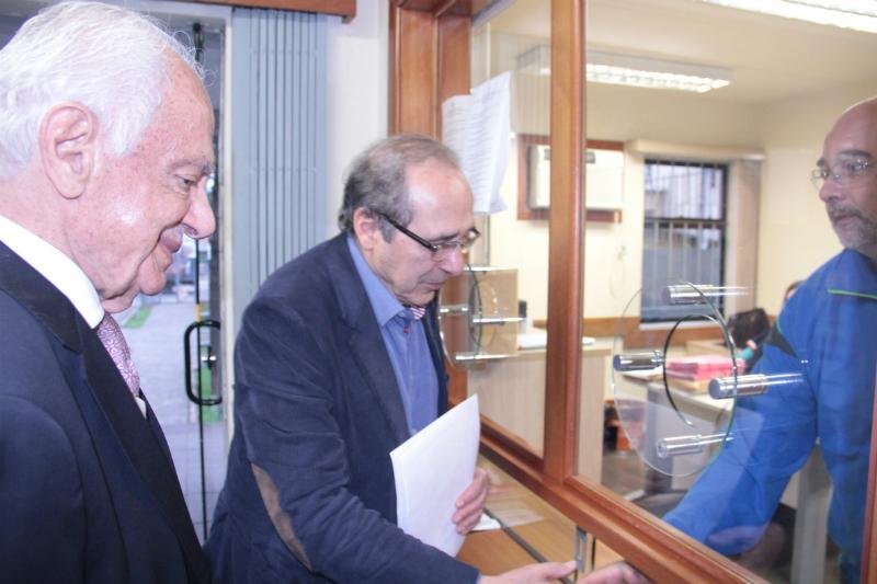 Melo vai &agrave; Justi&ccedil;a contra Luciana Genro e Raul Pont
