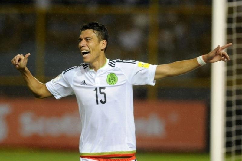 Garantido na fase final das Eliminat&oacute;rias, M&eacute;xico vence e elimina El Salvador
