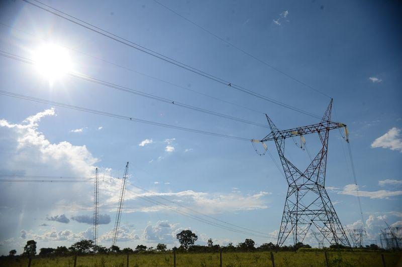 Consumidor poder&aacute; ter conta de luz com cobran&ccedil;a flex&iacute;vel a partir de 2018