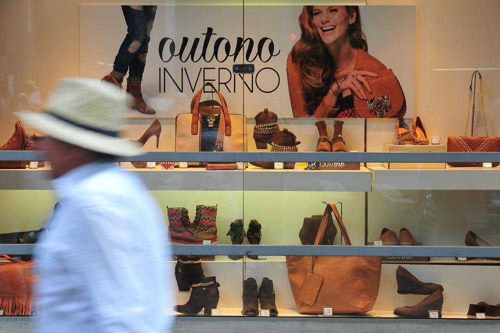 Shoppings de Porto Alegre poder&atilde;o abrir normalmente no feriado