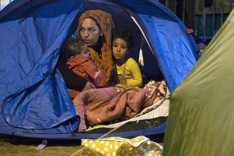 Gr&atilde;-Bretanha vai construir muro anti-imigrantes na cidade francesa de Calais 