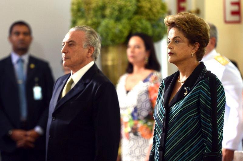 Dilma e Temer s&atilde;o respons&aacute;veis por contas da campanha de 2010, diz TSE 