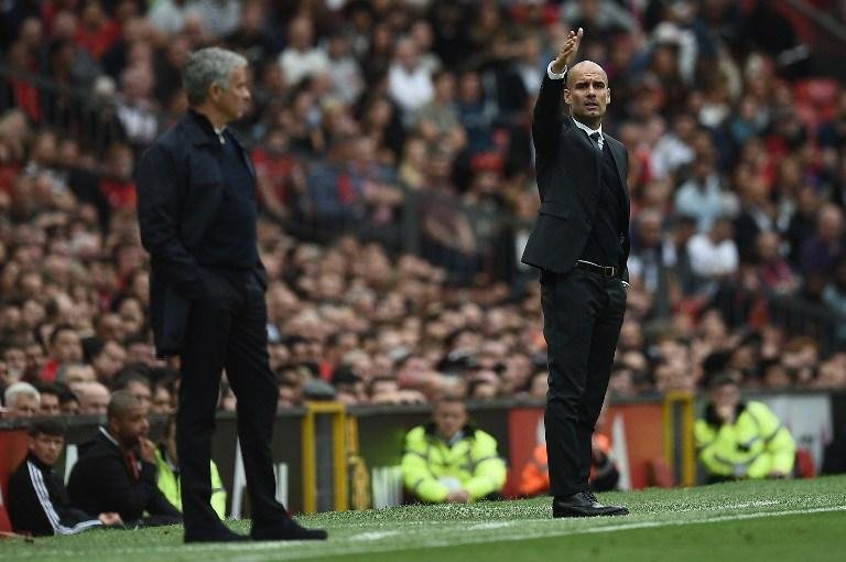 Manchester City bate United no cl&aacute;ssico ingl&ecirc;s