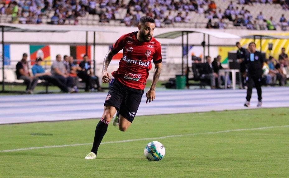 Brasil de Pelotas tem desafio para se manter no G4