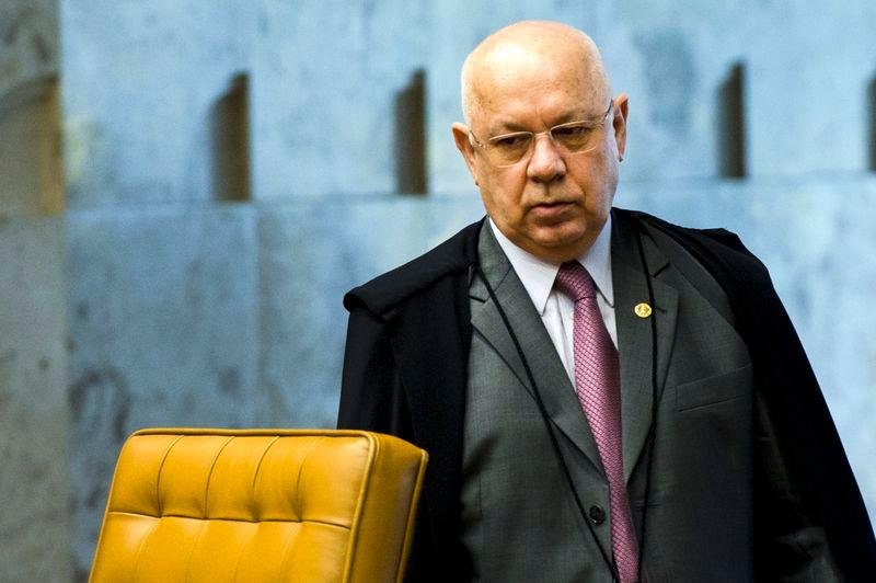 Ap&oacute;s cassa&ccedil;&atilde;o, Teori analisa redistribui&ccedil;&atilde;o de investiga&ccedil;&otilde;es sobre Cunha