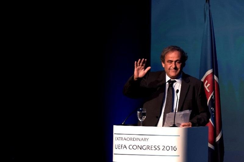 Michel Platini afirma na Uefa que tem consci&ecirc;ncia tranquila